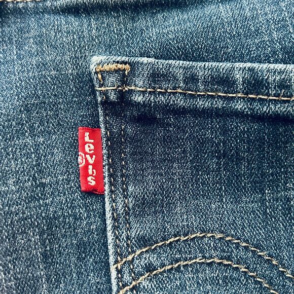 Levis Jeans Classic Straight Leg Womens Size 14 Blue Stretch Denim - Picture 8 of 10